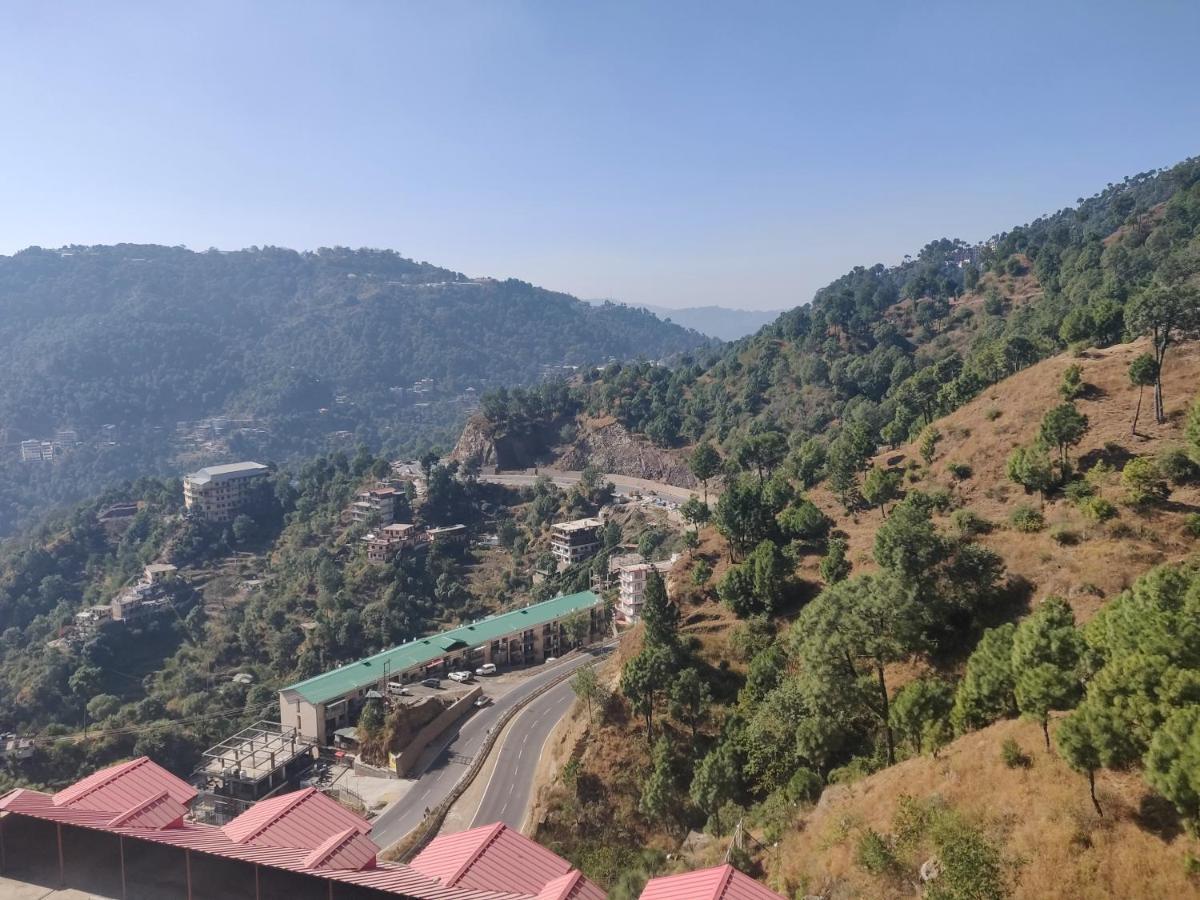 2Bhk Furnished Apartment/Near Kasauli/Barog/Luv Fun & Adventure Solan Exterior foto