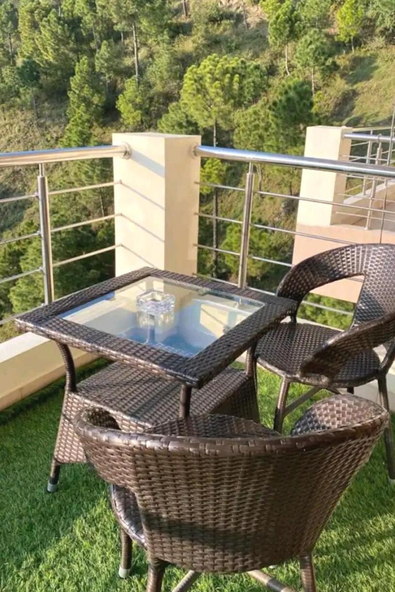 2Bhk Furnished Apartment/Near Kasauli/Barog/Luv Fun & Adventure Solan Exterior foto